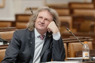 Domy, sjezdovka a půjčky. Ševčík přiznal majetek za 100 milionů - Seznam Zprávy