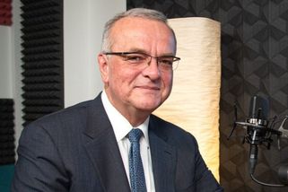 Kalousek si dělá šprýmy z volebního průzkumu. Vládním stranám nabídl chytré řešení, jak porazit hnutí ANO