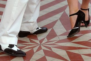 Pařížská učitelka tance brala žáky jako muže a ženy. Skončila - Novinky