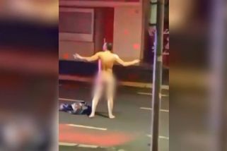 Nahý muž řídil v centru Opavy dopravu - Novinky