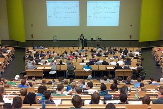 Motivační stipendia mají opačný efekt. Vysokoškoláky demotivují – faei.cz