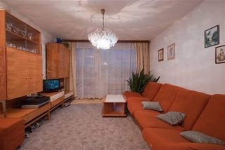 Seznamte se s maminkou, která strávila 50 let přeměňováním svého domova. Rekonstrukce ji POUZE stála 43 000 Kč a TOHLE je výsledek! Posuďte sami