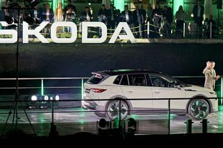 Novou Škodu Elroq už si můžete prohlédnout osobně! Víme, kde ji najdete, ale raději si pospěšte - Garáž.cz