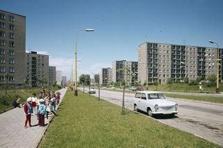 Paneláky v socialistickém Česku. Tzv. králíkárny k nám překvapivě přišly ze Západu - Proženy.cz