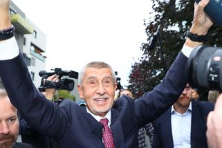Rychlý a zběsilý Andrej Babiš se topí v luxusu. Pochlubil se károu za skoro deset milionů – eXtra.cz
