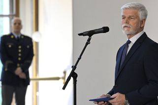 Pokud padne Ukrajina, padneme všichni, řekl Pavel na setkání s velvyslanci. Ruského nepozval - Novinky