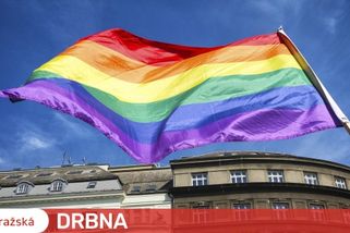Prague Pride kritizuje primátora za málo duhy, ten nechce podpořit komerční stránku akce