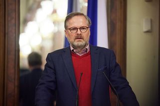 Fiala: Musíme dál pomáhat Ukrajině. Je potřeba víc...