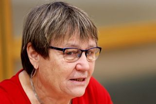 Jde o akt pomsty, komentovala bývalá ombudsmanka Šabatová Křečkovo rozhodnutí