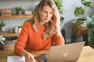 Tlustá matrono, kobylí hlavo! Proč lidé hejtují slavné kvůli vzhledu? Je za tím závist a trápení - Proženy.cz