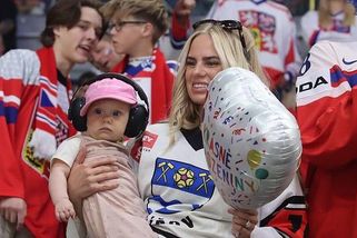 Pastrňák je dvojnásobný táta, má další holčičku. Z porodnice mazal na zápas