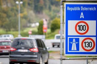 Rakousko tvrdě trestá řidiče, za rychlost hrozí i vězení - Novinky
