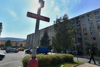 Nejznámější severočeské ghetto v datech. Kupte byt v Mojžíři, určitě vyděláte... — HlídacíPes.org