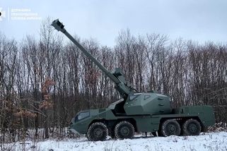 Česko předalo Ukrajině houfnici DITA - Novinky