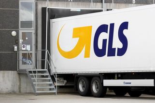 Kupuje Křetínský britskou poštu hlavně kvůli její sesterské balíkovně GLS? – faei.cz