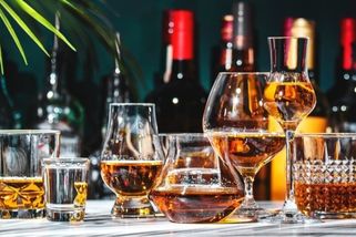 Turisté sestavili žebříček nejlepších alkoholických nápojů světa. Česko propadlo