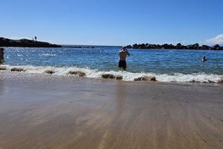 Po Silvestru odlétají každoročně do luxusu teplého moře. Cestování „za pár korun“ dotáhli k dokonalosti