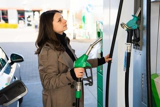 Rakousko se chystá na nejhorší. Benzínky mohou být brzy bez pohonných hmot | TN.cz