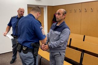 Ukážeme těm uštěkancům, komu patří naše zem, burcoval muž z Tachova proti Ukrajincům - Novinky