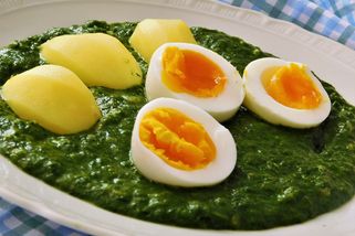 Jak uvařit nejlepší špenát? Klasika ze špenátového protlaku je snadná, rychlá a levná