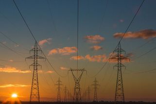 Tsunami německé zelené elektřiny škodí ČR pořád, jen jinak než před 10 lety - Médium.cz