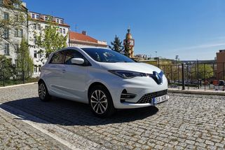 Stát připravuje dotace pro nákup elektromobilů