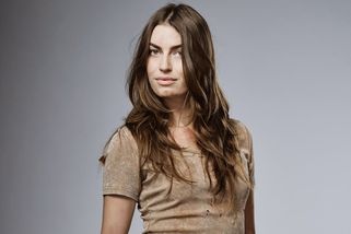 Modelka Simona na žhavých fotkách nejen v plavkách. V Survivoru už se nesvlékne