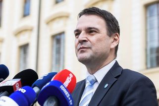 Od „eurovylízanců“ k diplomacii. Proč je Macinkova komunikace problém - Seznam Zprávy