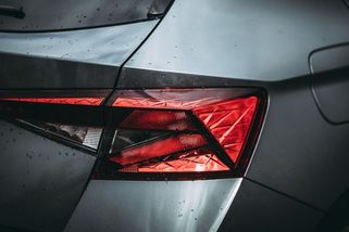 Poznáte stará i nová auta podle zadních světel? Vyzkoušejte si náš oblíbený kvíz! - Garáž.cz