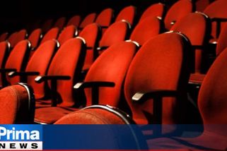 VIDEO: Žádné divadlo a restaurace. Dokončené očkování nebude statisícům Čechů stačit