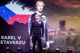 Komentář: Volný pád Karla Janečka - Seznam Zprávy