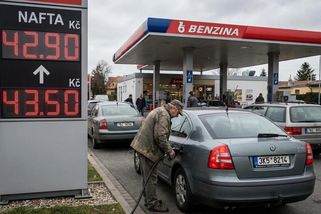 „Czechia, best in diesel“: Česko vede EU v růstu cen nafty