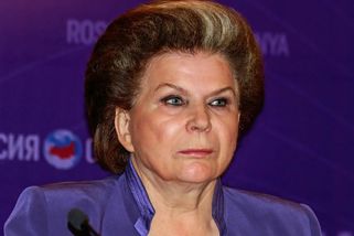 První kosmonautka Valentina Těreškovová stále žije. Udělá ostudu, kdykoliv promluví. Češi jí odebrali čestné občanství - Techsvět