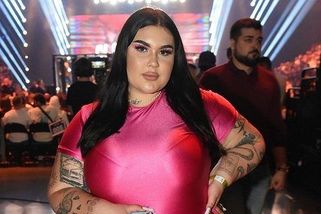 Růžové šaty, make-up, boty i kabelka: Příprava trvala tři hodiny, celou noc jsem nespala, přiznala Sugar Denny - Super.cz