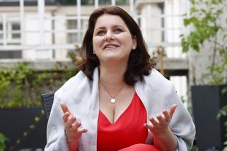 Maláčová opět šije do ANO, Babišovo hnutí má prý šílené plány - Novinky