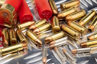 Bez Čechů si svět kvůli zásadní součástce nevystřelí. A do hry vstupuje politika - Seznam Zprávy