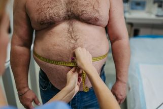 Nevadí ani silně obézní ajťáci! Armáda snižuje nároky na zdraví vojáků - Novinky