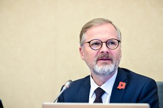 Fiala dokázal „neuvěřitelné věci“. Rekordní zchudnutí a ukončení české energetiky - Echo24.cz