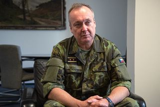 Hasala: Děsí mě lidé, kteří chtějí za mír nechat Ukrajinu padnout - Novinky