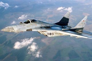 Video: ukrajinský MiG-29 shodil 250kg pumu na podzemní základnu ruské čety. Dovnitř ani ven už se nikdo nedostane