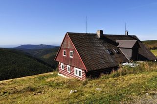 Den v byznysu: Češi rekordně kupovali chaty a byty, teď za to zaplatí - Seznam Zprávy