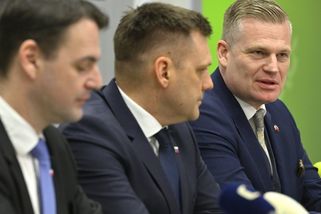 Turek na Kypr nakonec neletí. Společný let se Slováky padl