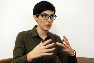 Pekarová: Nemůžeme už žít nad poměry a nezdravě zvyšovat platy - Novinky