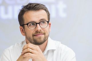 Policie zadržela šéfa startupové firmy, s níž investuje i zbrojař Strnad - Seznam Zprávy