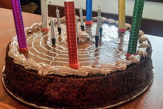 „Pojďme si připít na děti,“ navrhla tchyně. Po té skleničce mi řekla, že syn není můj - Médium.cz