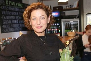 Komička z pořadu Na stojáka se svlékla pro Playboy. Jako playmate se prý necítila - Super.cz