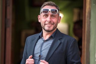 „Čechy moc nezajímají zdravé potraviny, spíš řeší testy salámů a piva.“ Novinář Jan Tuna o kvalitě jídla v Česku