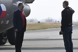 Ve hře je azyl v zahraničí pro ruské dezertéry, řekl Fiala - Novinky