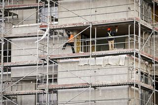 Vlastní bydlení se českým domácnostem vzdaluje stále rychleji. O střechu nad hlavou může přijít až 1,6 milionu lidí
