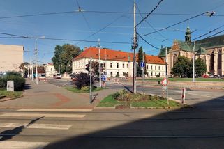 Malátné střídavě usínaly. Zdrogované školačky v Brně skončily v nemocnici, jedné bylo 12 let - Novinky